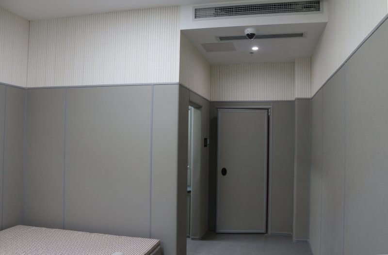 2022年將談話室軟包工程升級(jí)改造建設(shè)